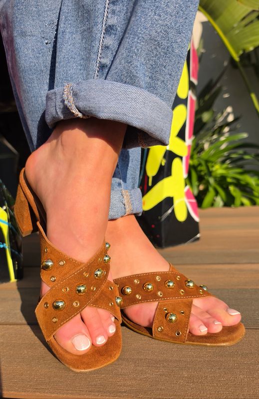 DONNA LUCCA Mules Talon Camel