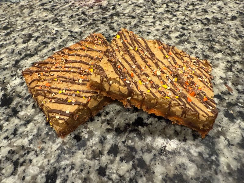 Chocolate Peanut Butter Piece Blondie