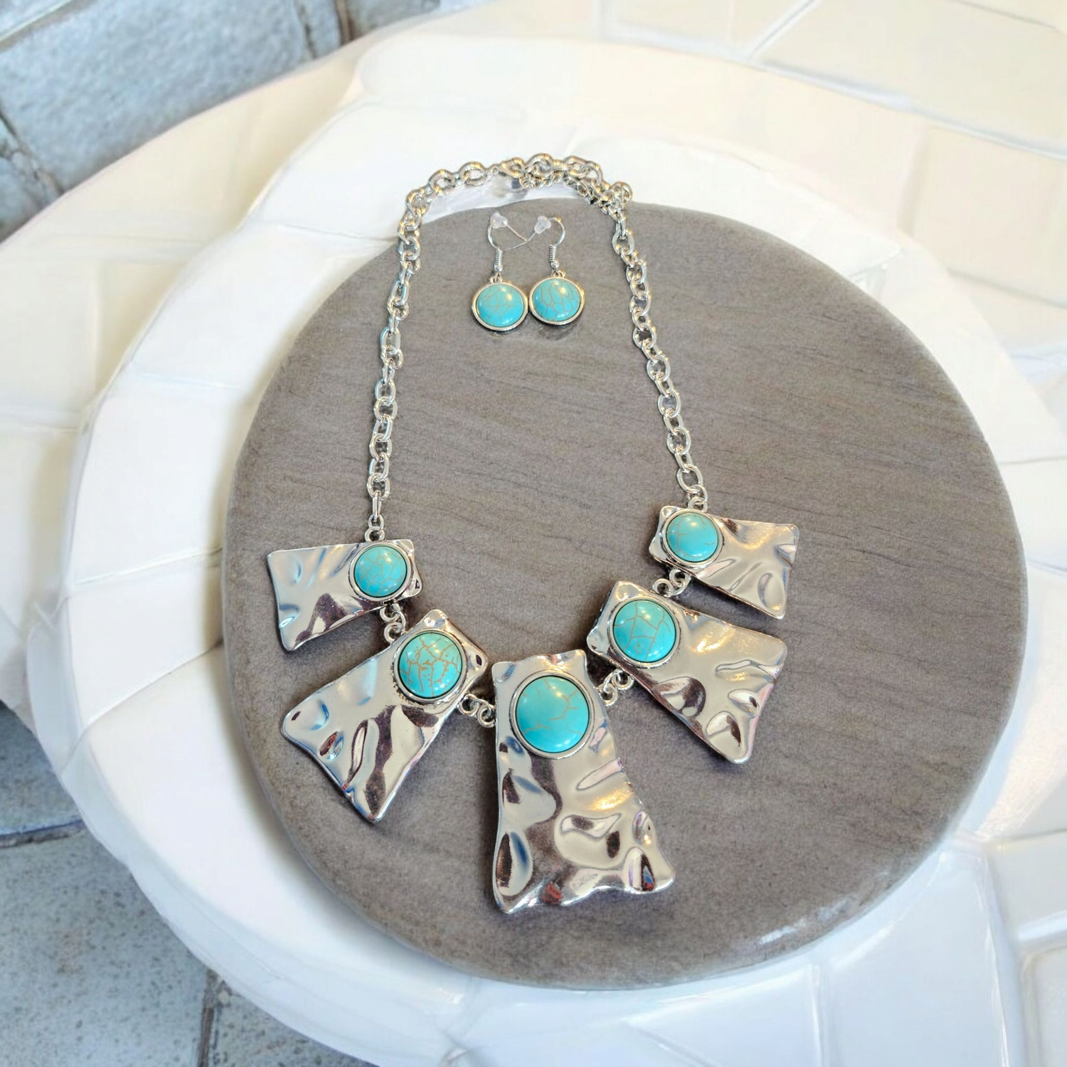 Silver Crackle stone Necklace Set
