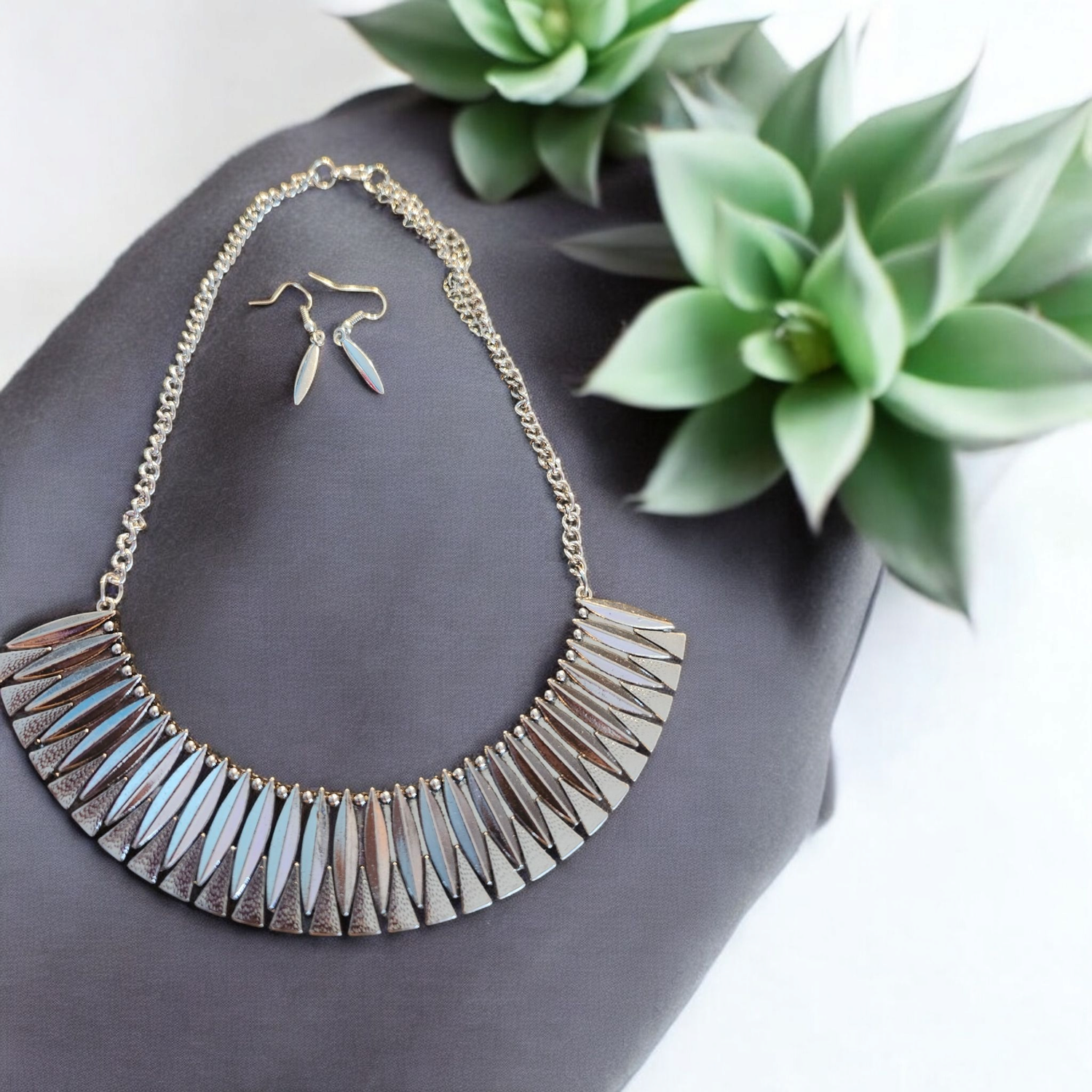 Silver short Necklace Set