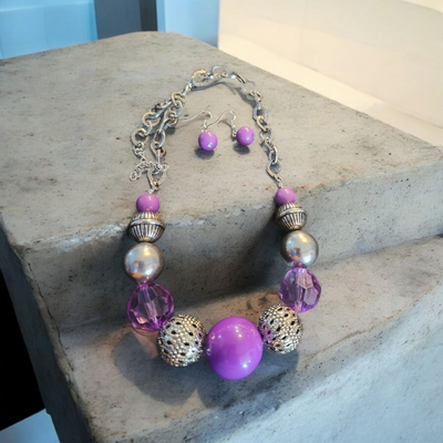 Pretty Purple and Silver Necklace