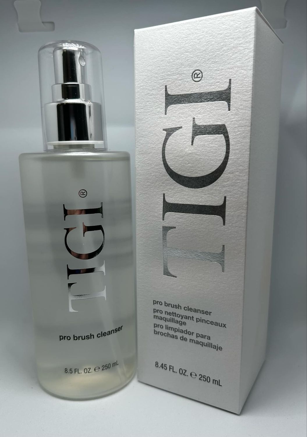 TIGI Pro Brush Cleanser