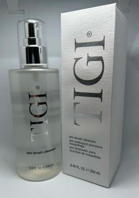 TIGI Pro Brush Cleanser