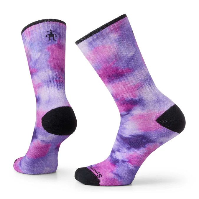 Smartwool women&#39;s purple tie-dye crew socks with merino wool and breathable mesh

