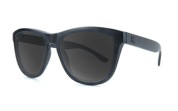 Premiums Sport Black On Black/ Smoke
