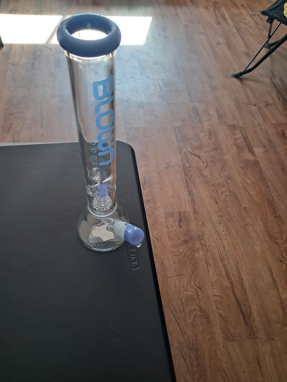 Blown Bong, Size: 14"