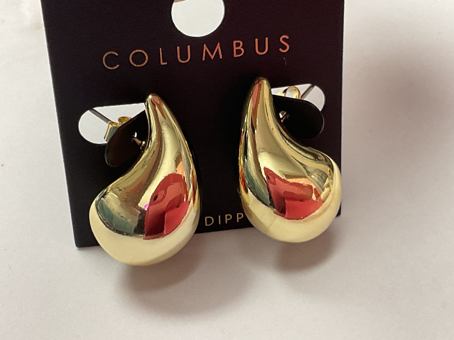 Mini gold teardrop earrings