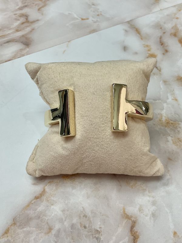 Gold T End Cuff