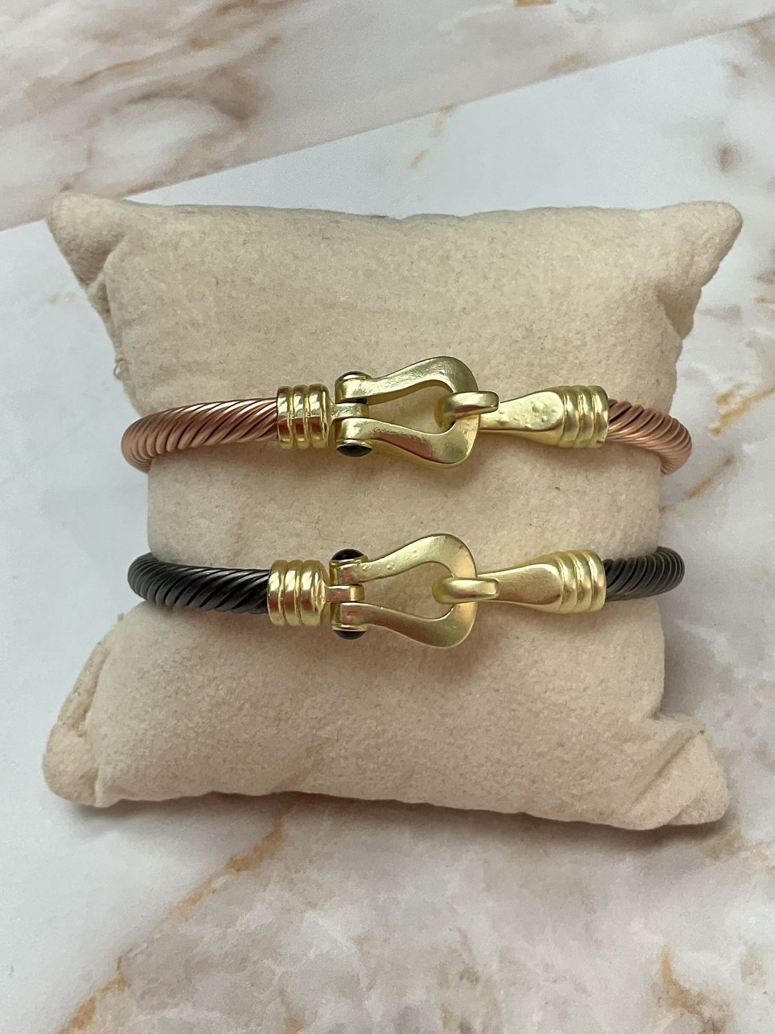 Cable Bracelet w/Buckle