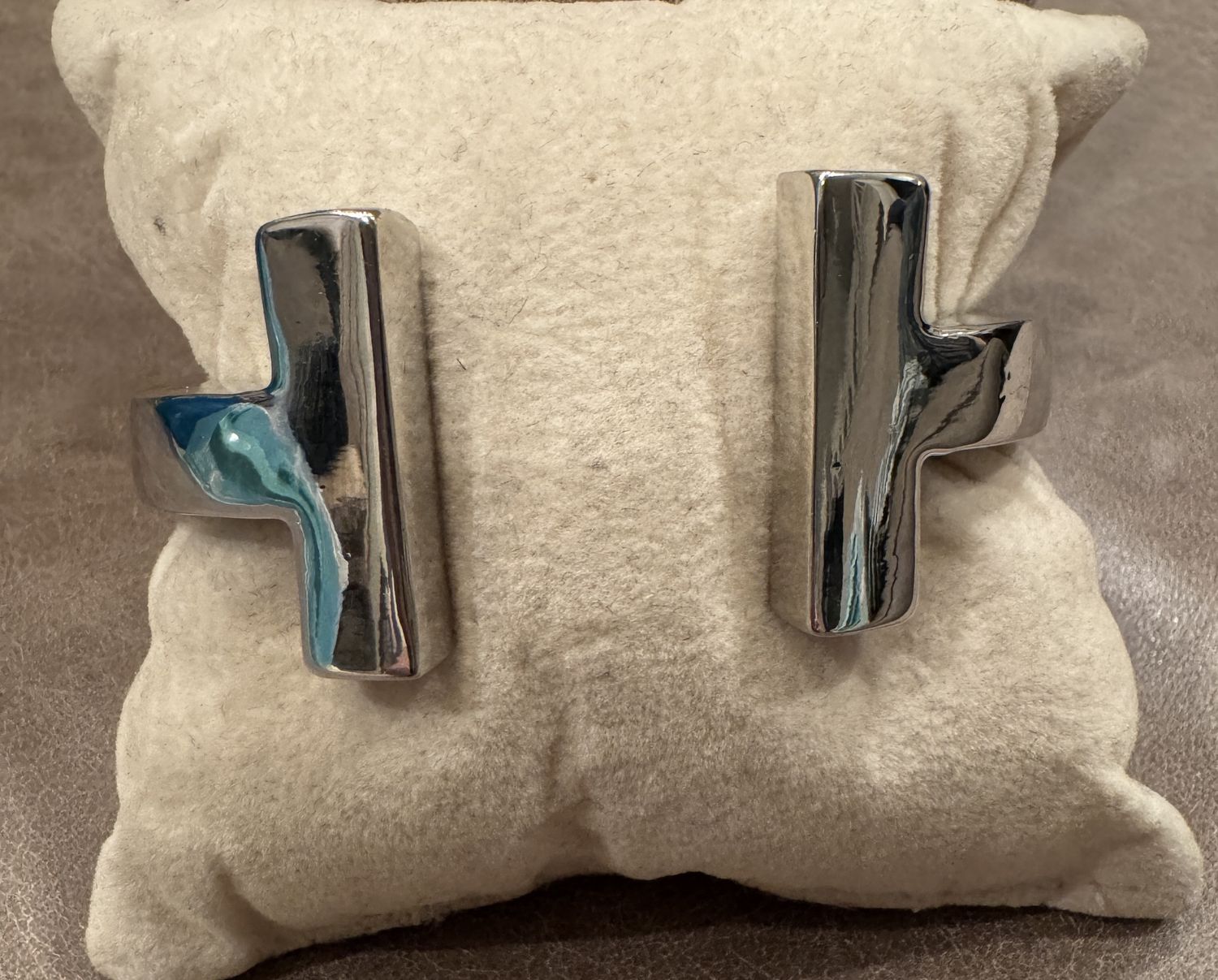 Large Silver T EndCuff