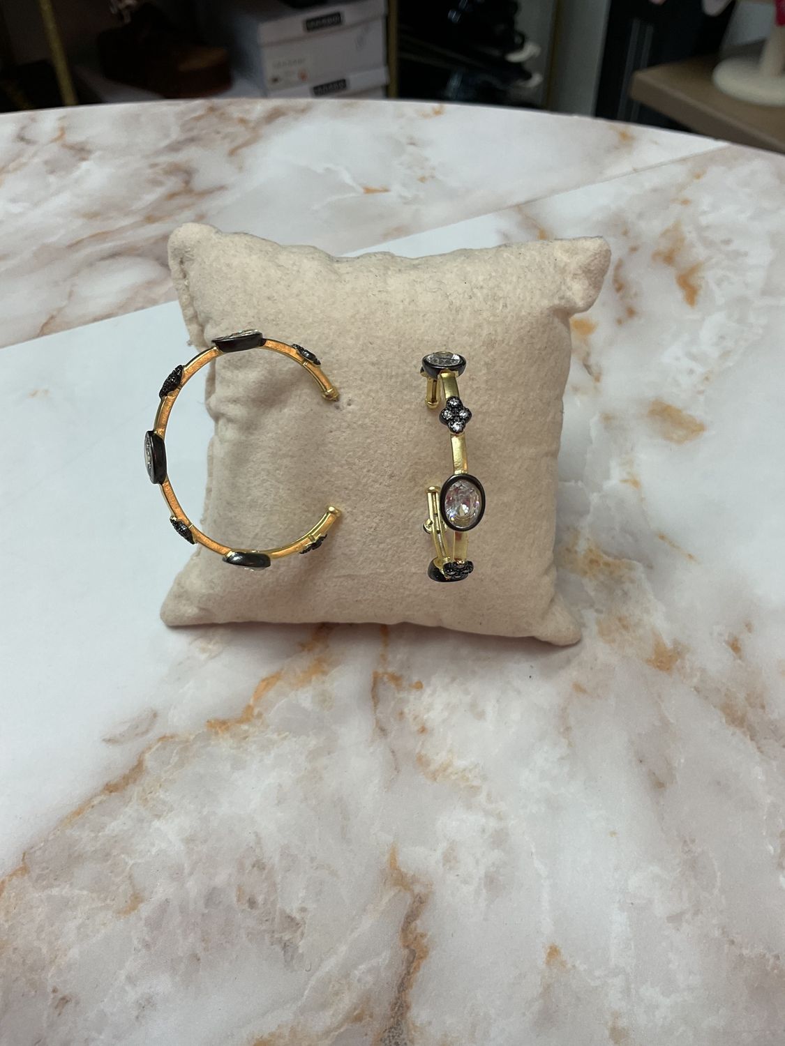Black&amp;Gold Hoops w/ Clover &amp; Oval CZ