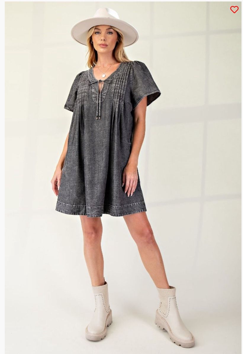 Short Sleeve Pleated Front Dress