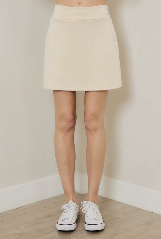 Techno Suave Skort