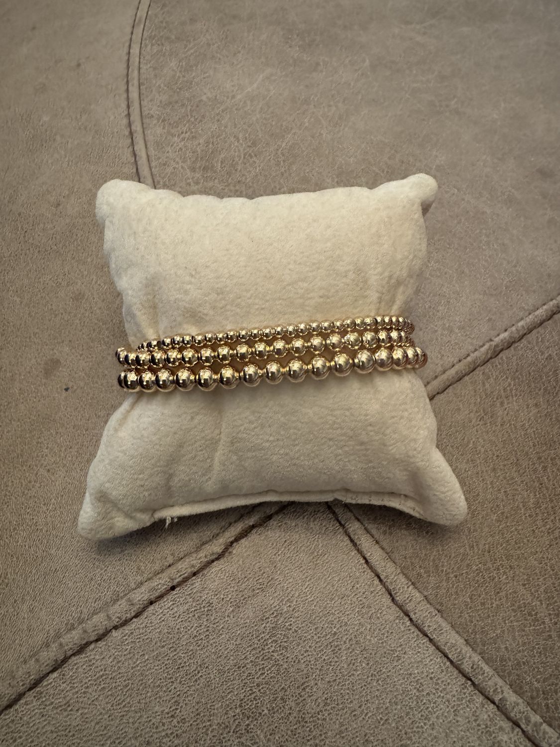 Small Set 3 Gold Beads  JB8020-G