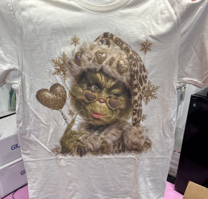 Leopard Grinch Santa