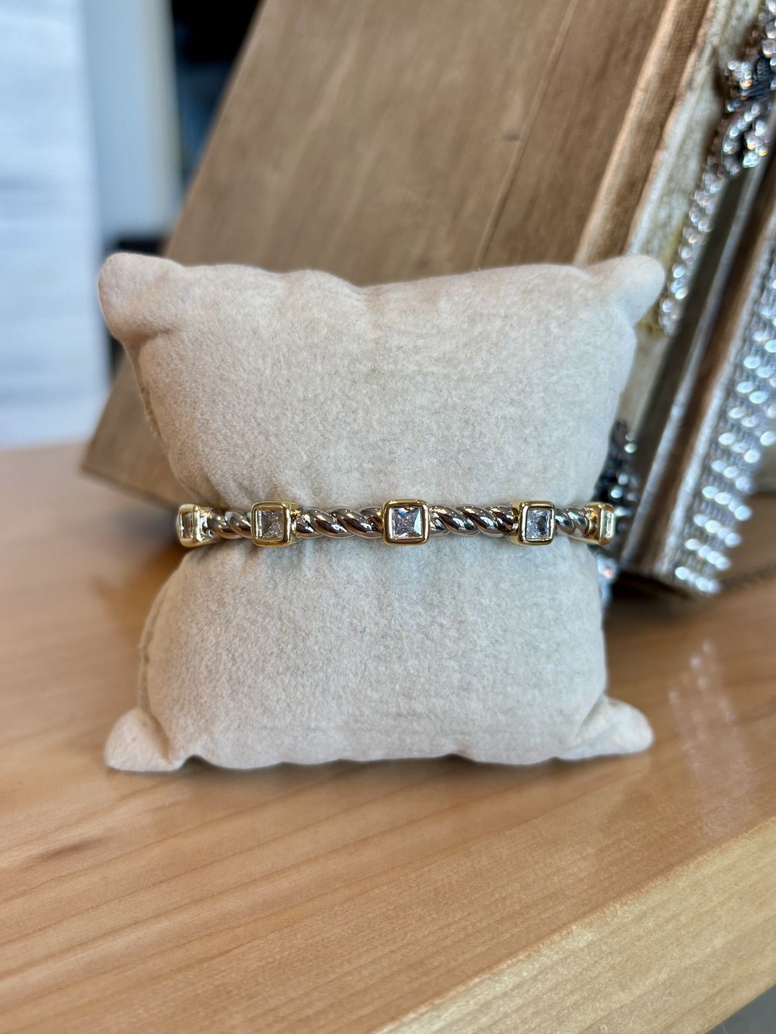 TT Cable 5 SQ Cz Clear Bangle