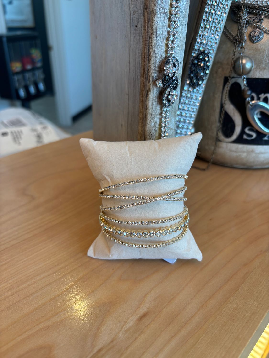 Crystal Bangles, Color: Gold