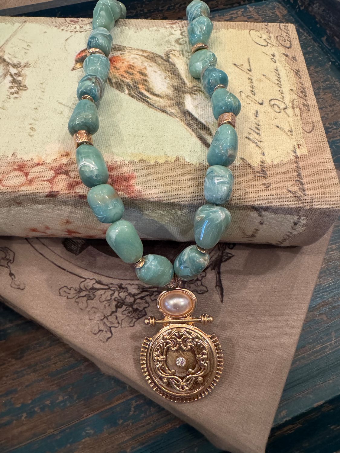 Turquoise Bead Necklace w/Pendant
