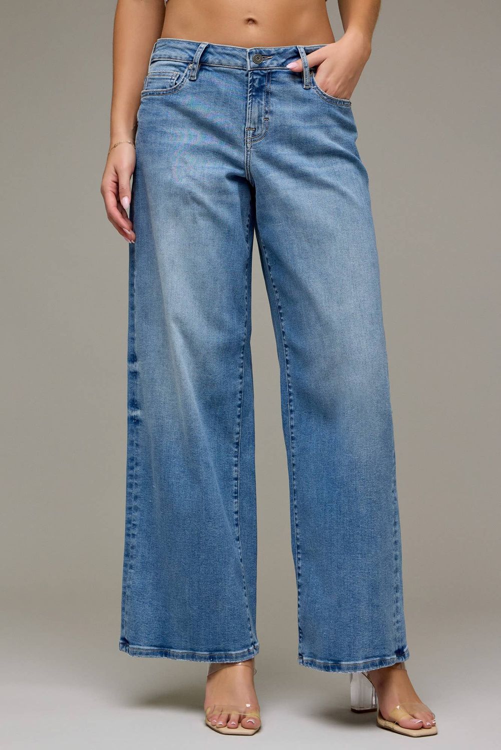 FINISHED HEM WIDE LEG JEANS, Size: 26