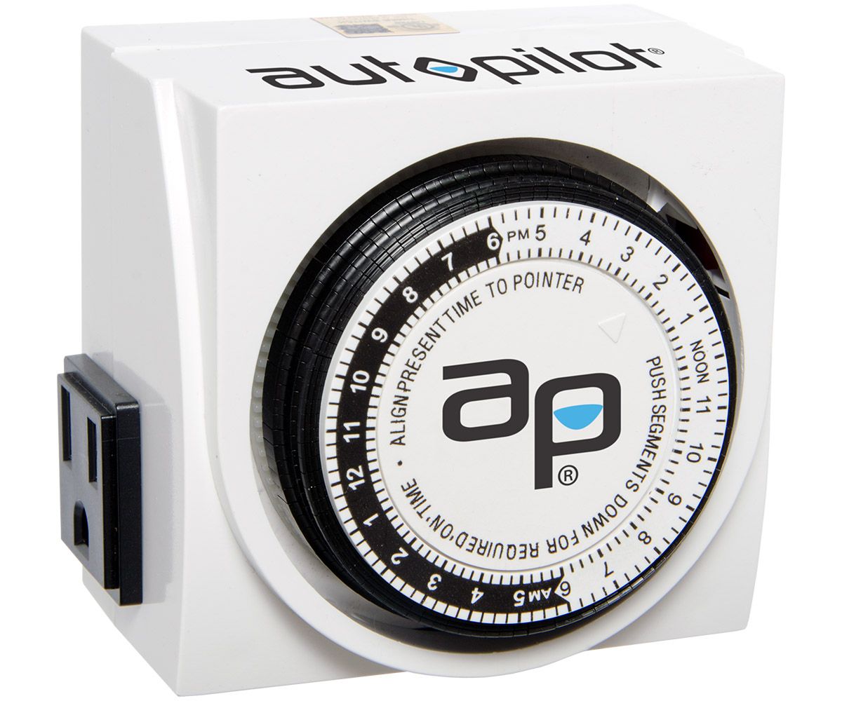 Autopilot Dual Outlet Analog Timer