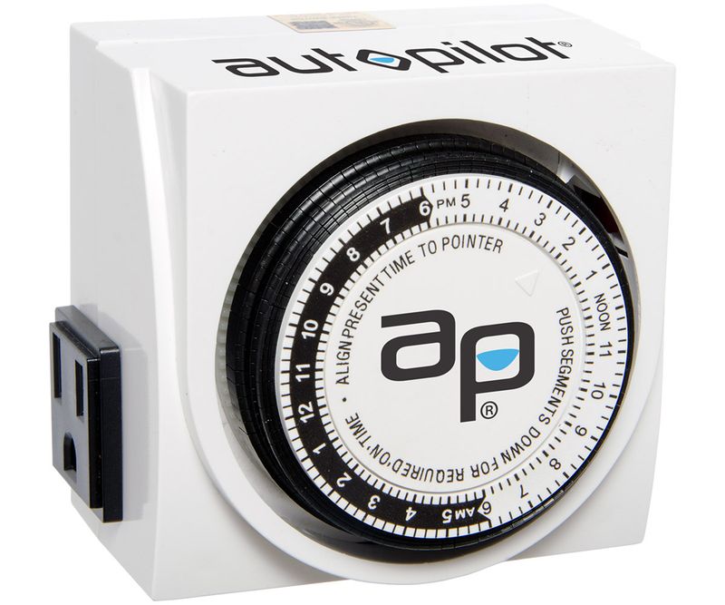 Autopilot Dual Outlet Analog Timer