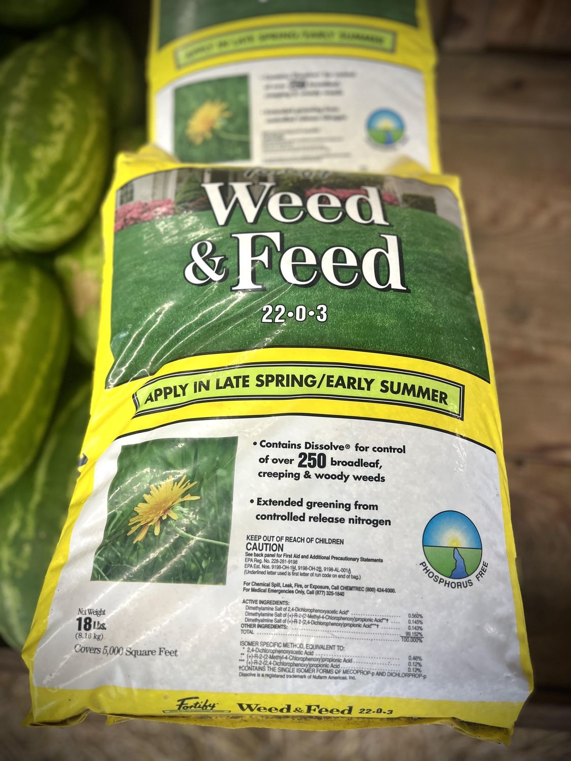 Weed &amp; Feed