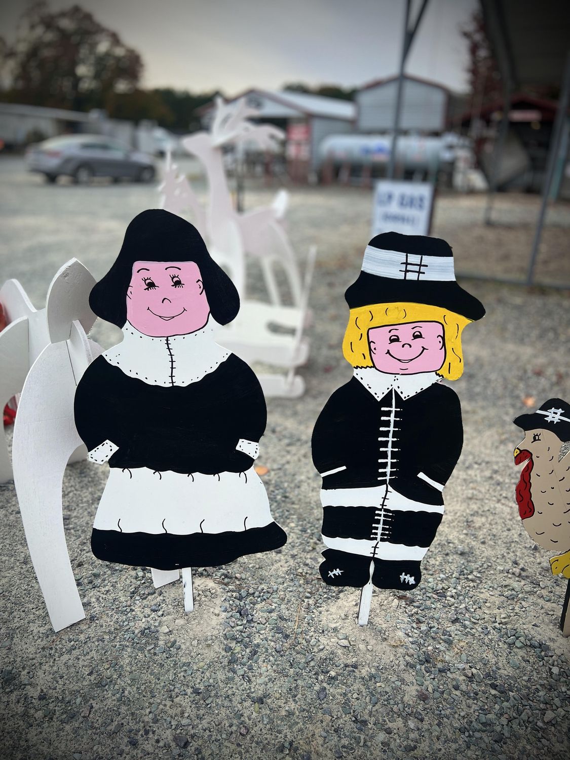 Thanksgiving Wood Cutouts, Type: Pilgrim