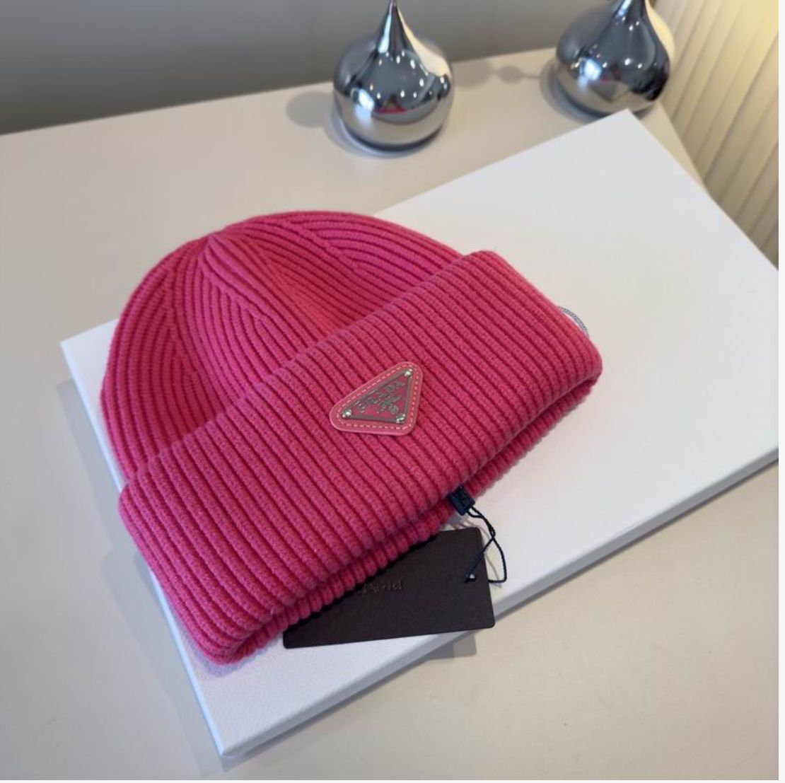 PR*DA BEANIE- DIFFERENT COLORS