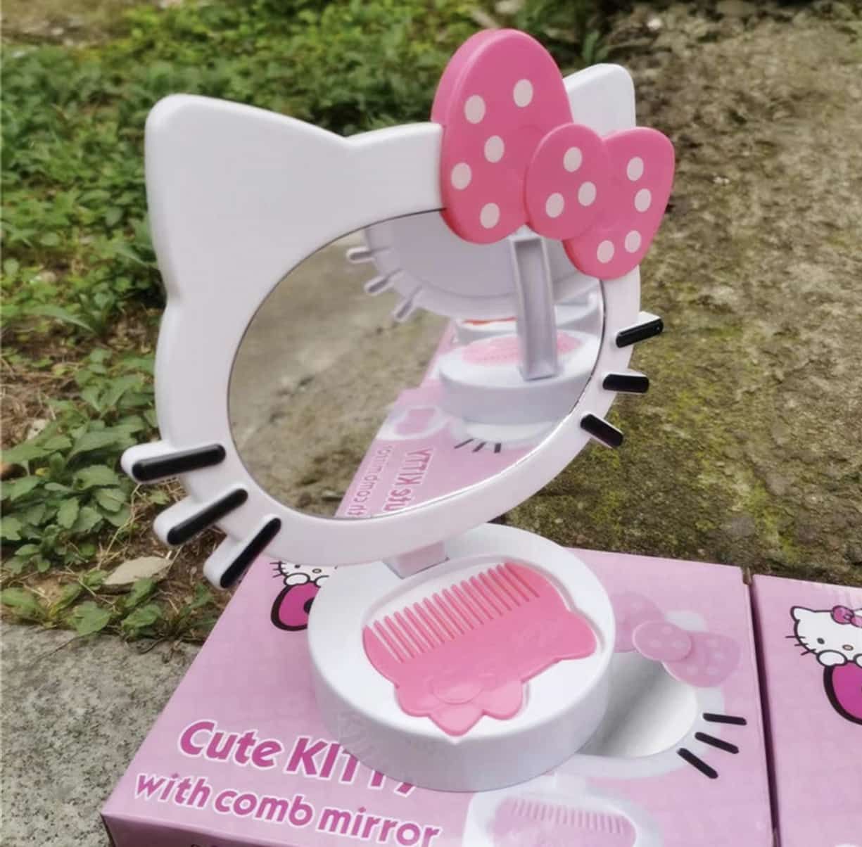 HELLO KITTY ESPEJO CON PEDESTAL Y PEINETA
