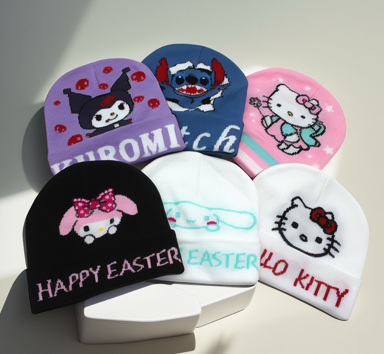 DOCENA GORROS SANRIO STICH SURTIDA