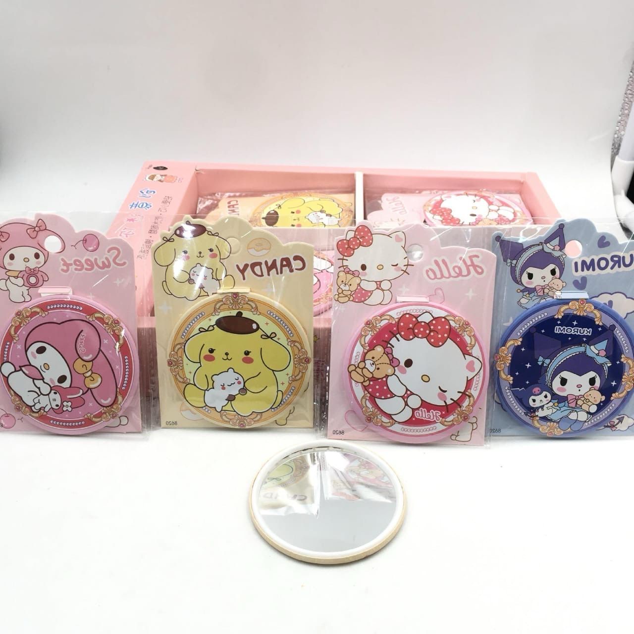 Espejo Sanrio set 4 unidades