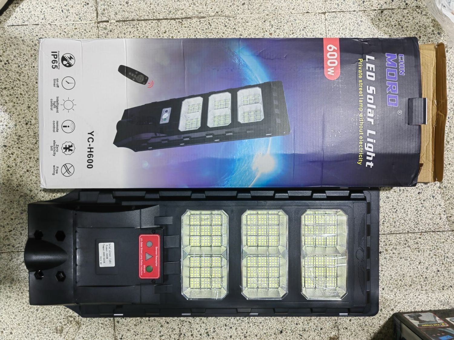 Foco solar 600w