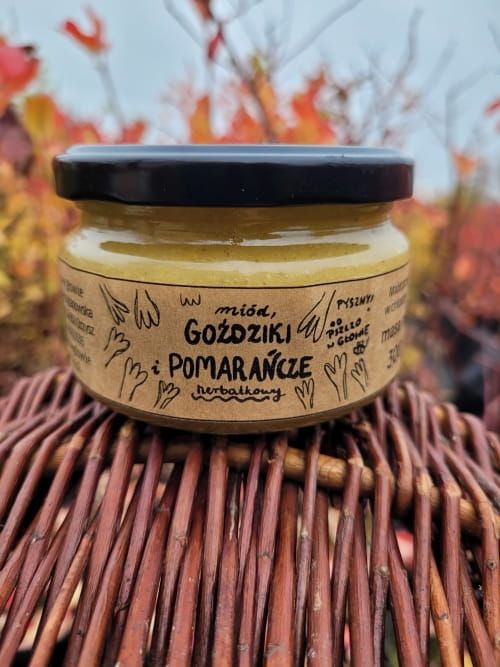 Miód z goździkami i pomarańczą