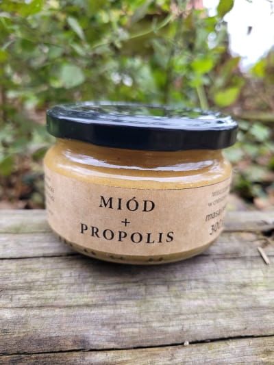 Miód z propolisem