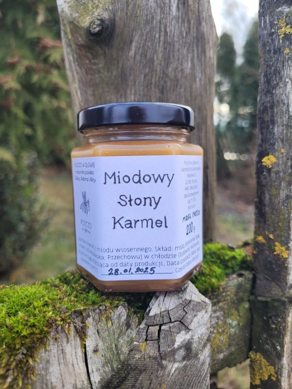 Miodowy słony karmel