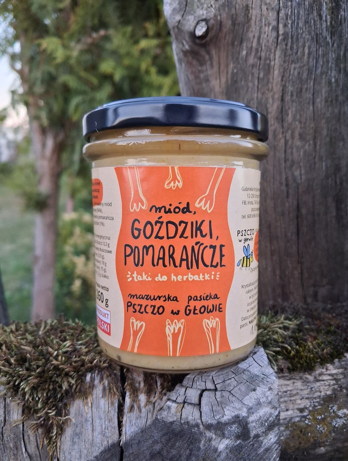 Miód z goździkami i pomarańczą