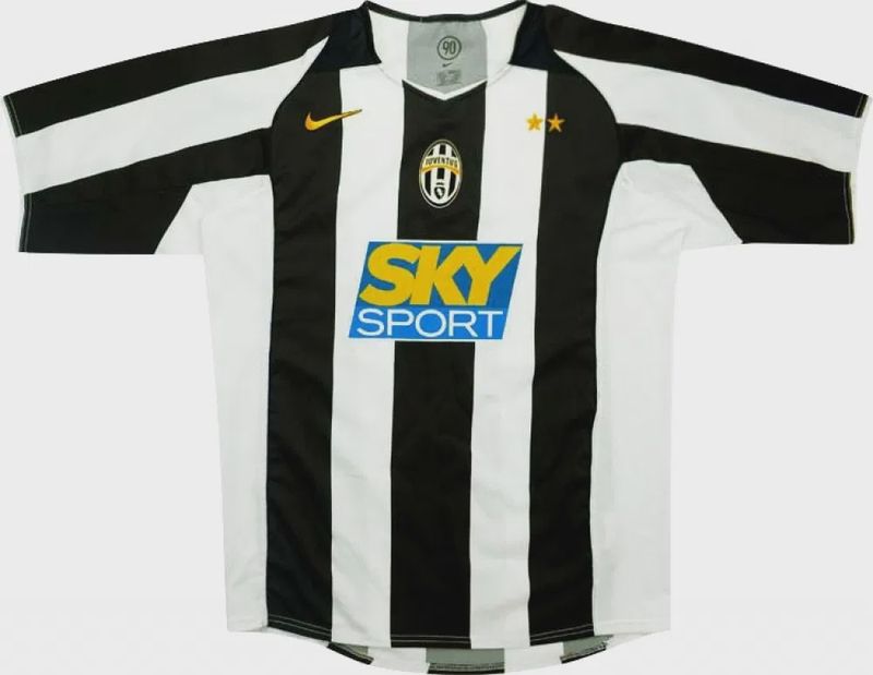2004-2005 JUVENTUS HOME SHIRT - (XL)