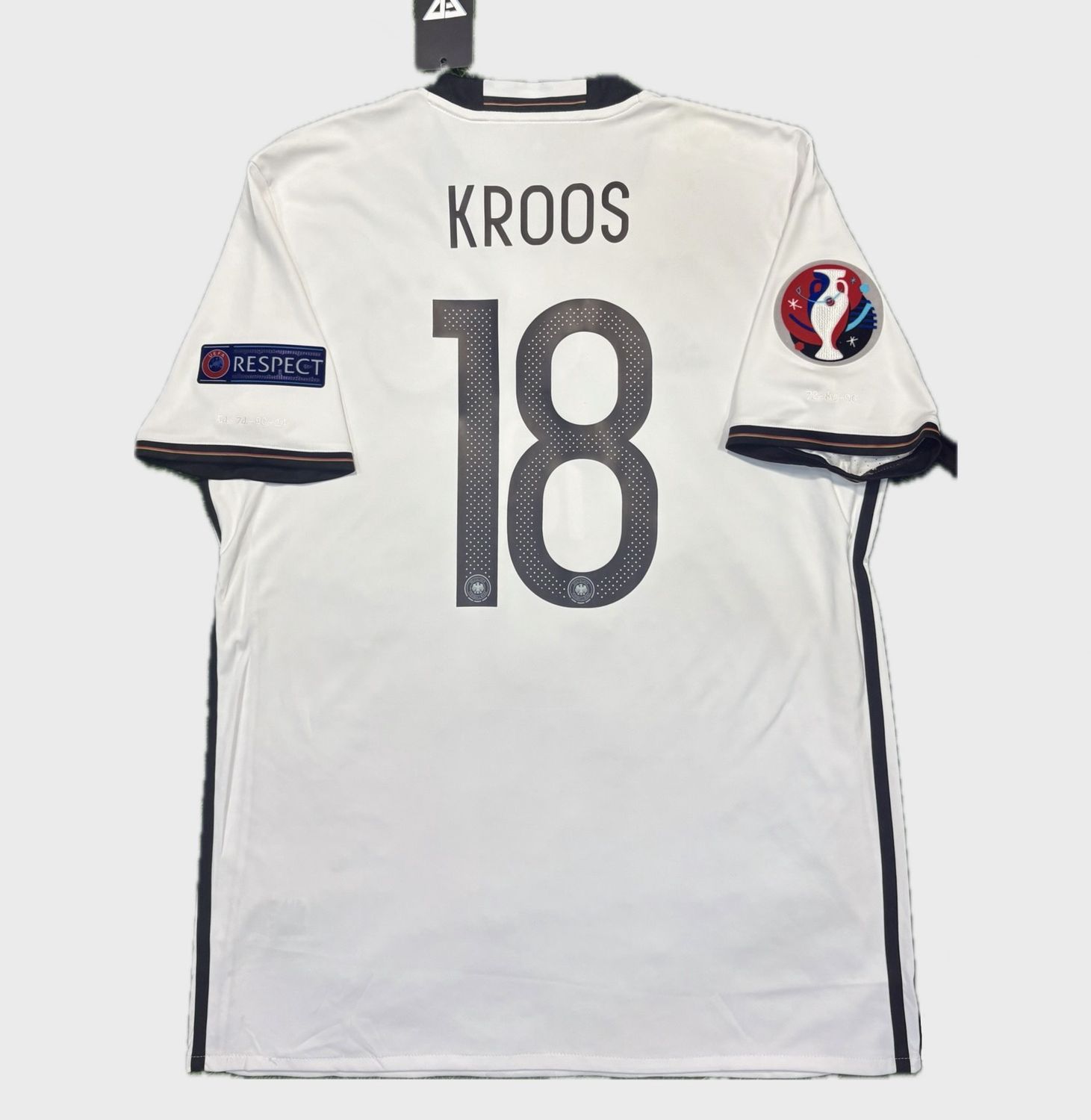 2016-2017 GERMANY HOME SHIRT KROOS #8 - (L)