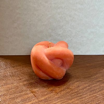 Love &amp; Light - Soy, Coconut &amp; Beeswax Knot-shaped Votive Candle 2.5 oz