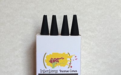 Love &amp; Light 1&quot; Incense Cones 20 pack