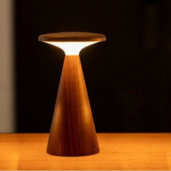 Lampada da tavolo Sylva