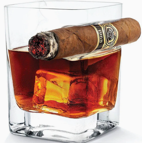 Vaso para whisky con soporte para cigarro