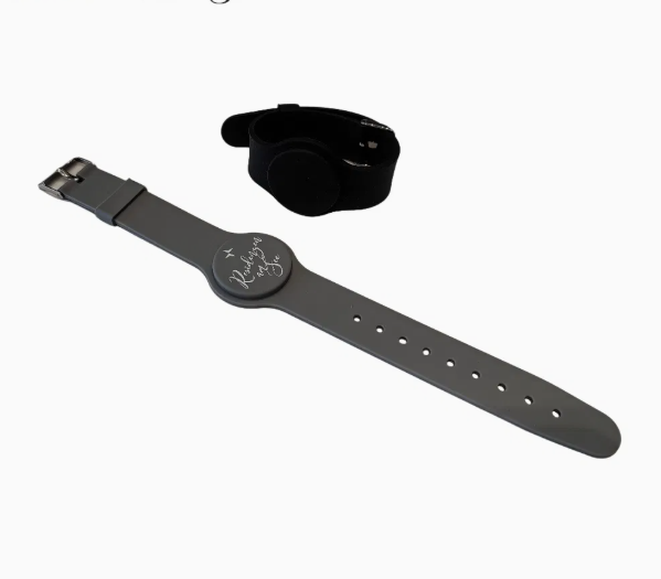 Pulsera en forma de reloj con tarjeta programable Chip: 1K con programación Assa Abloy / VING