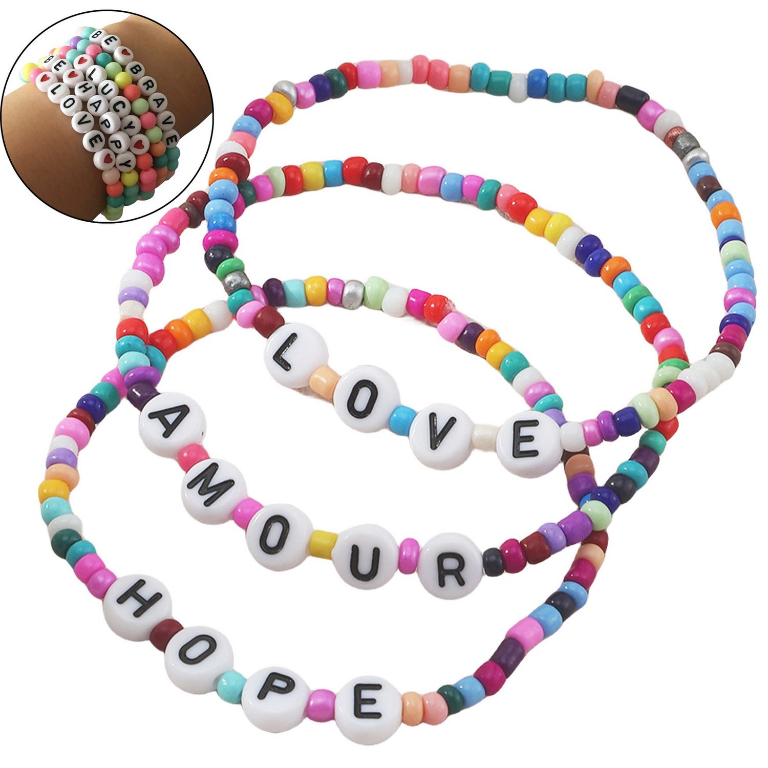 Pulsera bohemia con abecedario en cuencas acrílicas