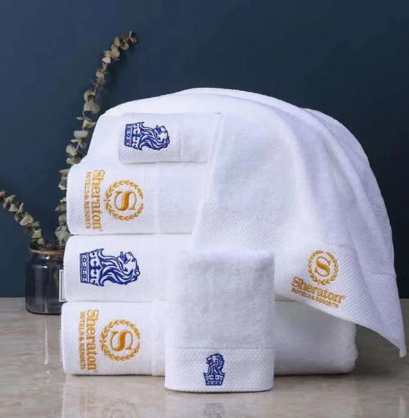 Toalla de baño en algodón B&amp;B 30" x 60"