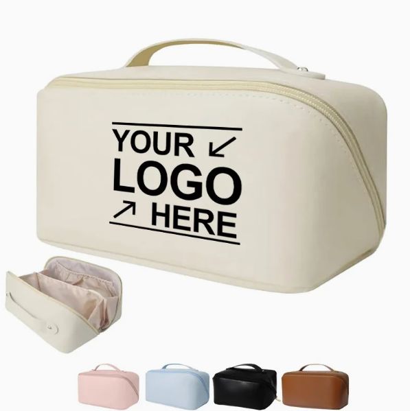 Large-capacity cosmetic storage bag