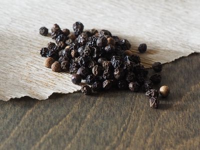 Smoked Black Peppercorns