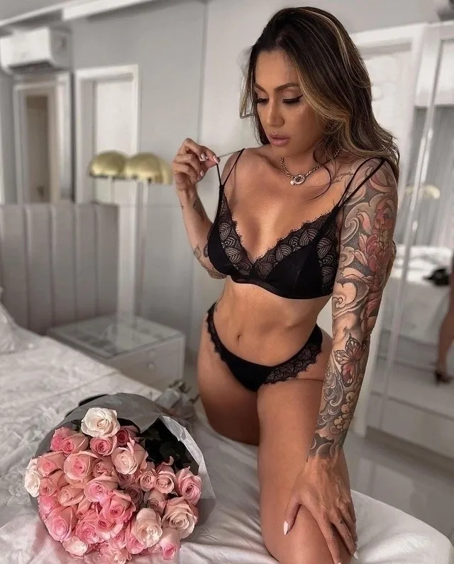 Mariah Black Lingerie