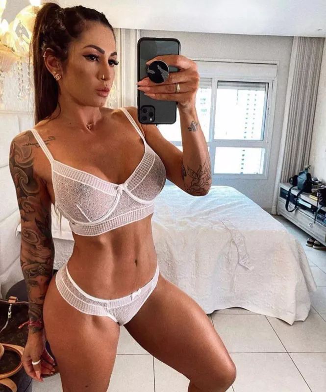 Desiré Lingerie