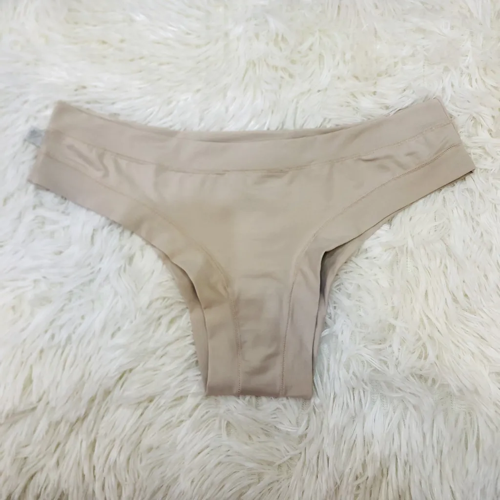 Seamless Brief
